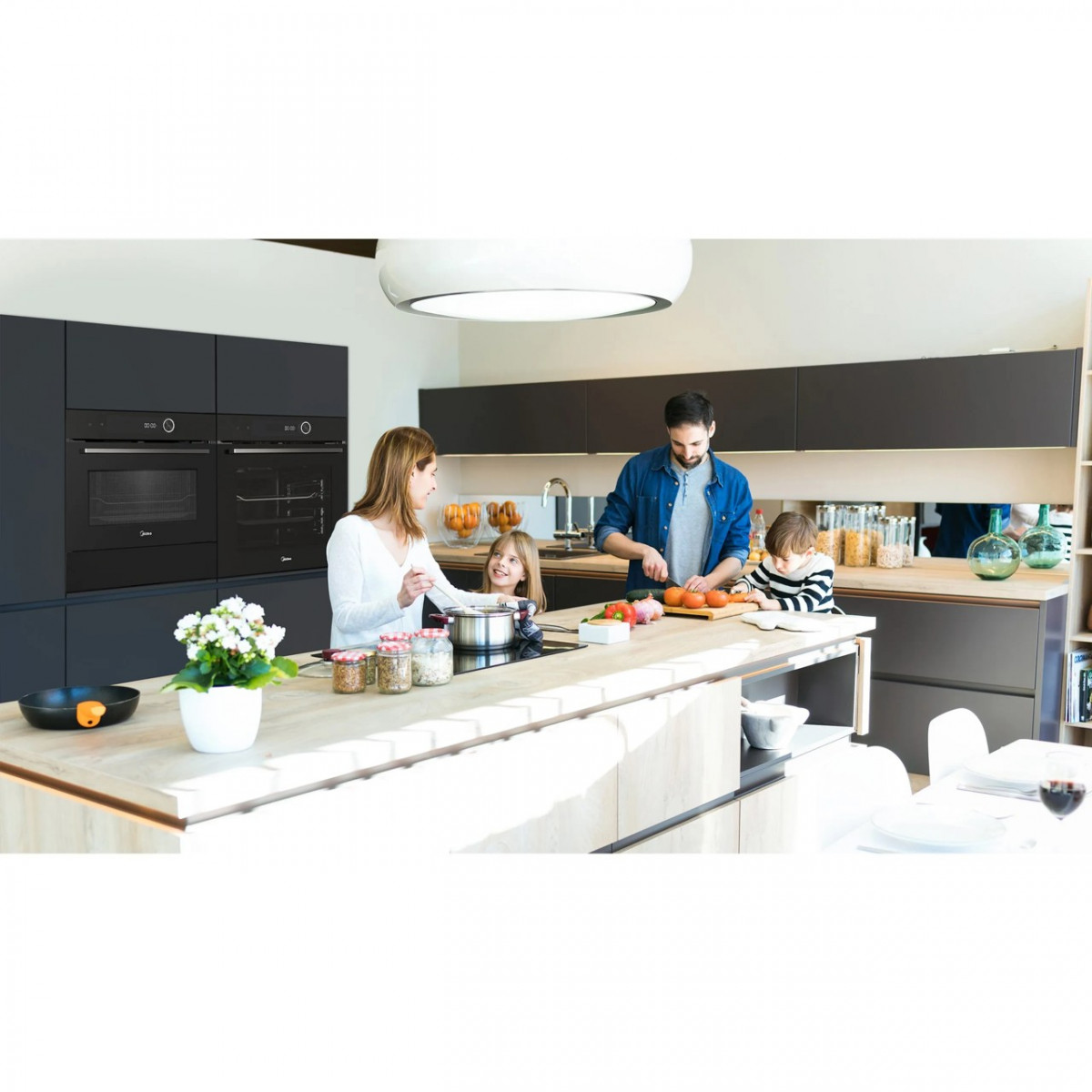 MIDEA MBO7NP30E4-BK Φούρνοι MIDEA MBO7NP30E4-BK Φούρνοι
